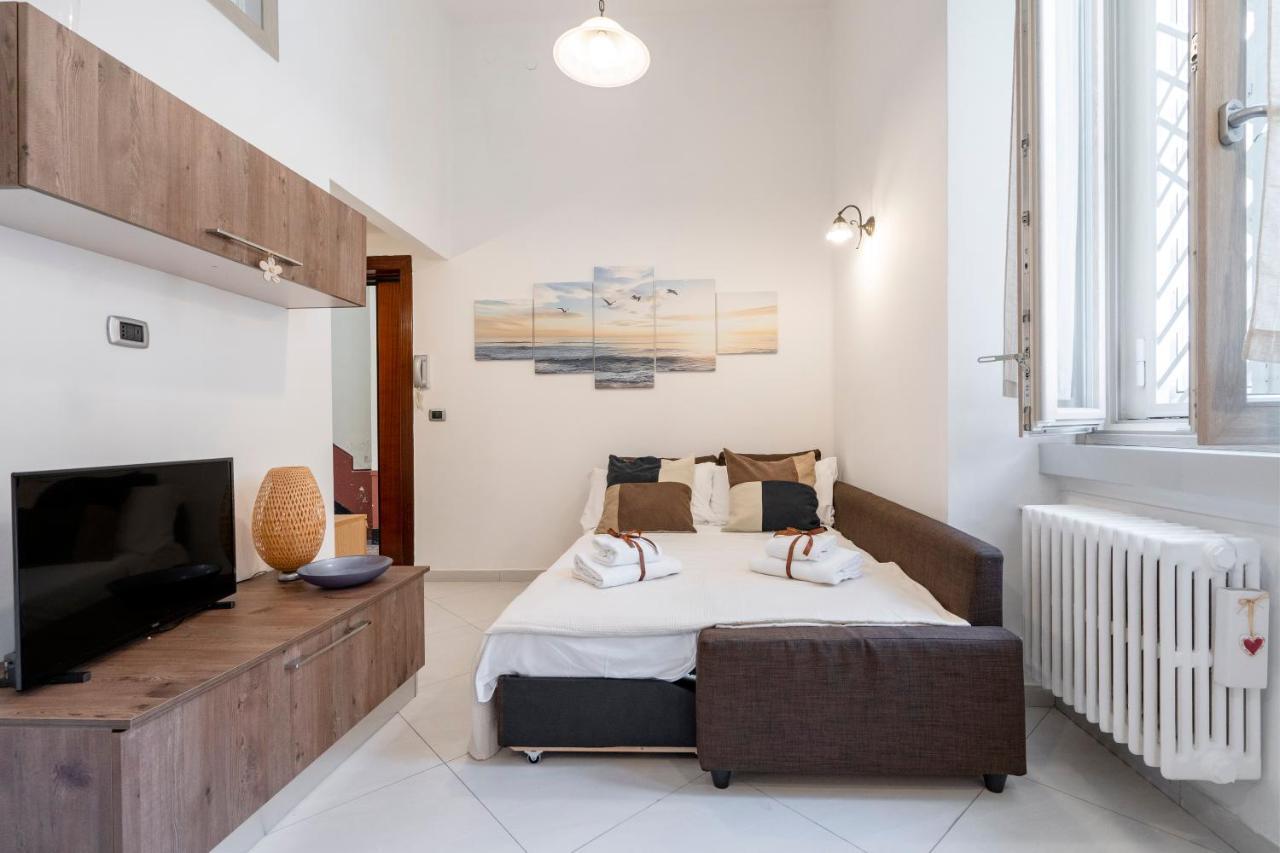 La Casa Di Gio - Stazione & Policlinico Apartment Bari Exterior photo